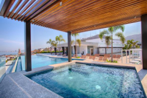 Cozy Modern Condo in Romantica, Pool, Gym